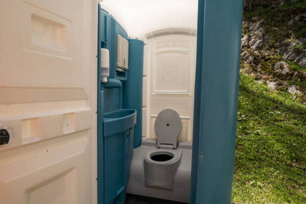Best Restroom trailer rental cost  in Edwards Af, CA